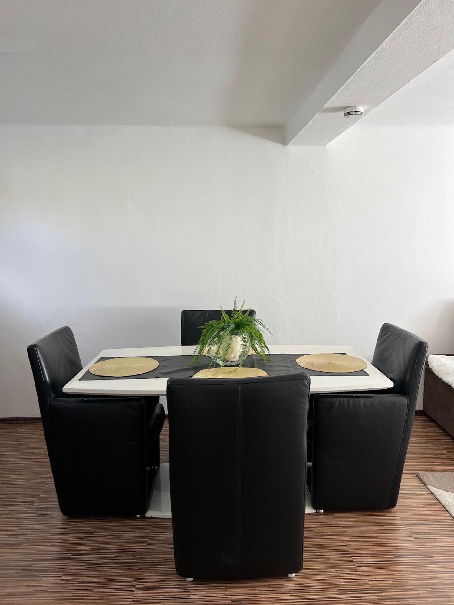 Flora Apartment Salzburg Ngoại thất bức ảnh